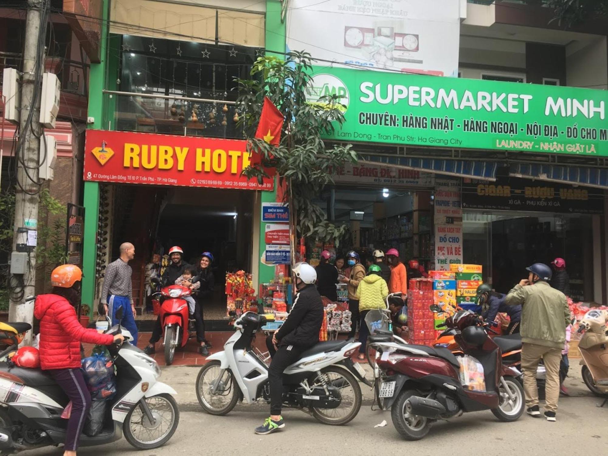 Ruby Hostel 河江 外观 照片